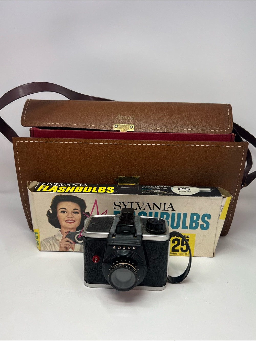 Vintage Ansco Camera With Case And Bulbs Carrying Case Photography Set Untested